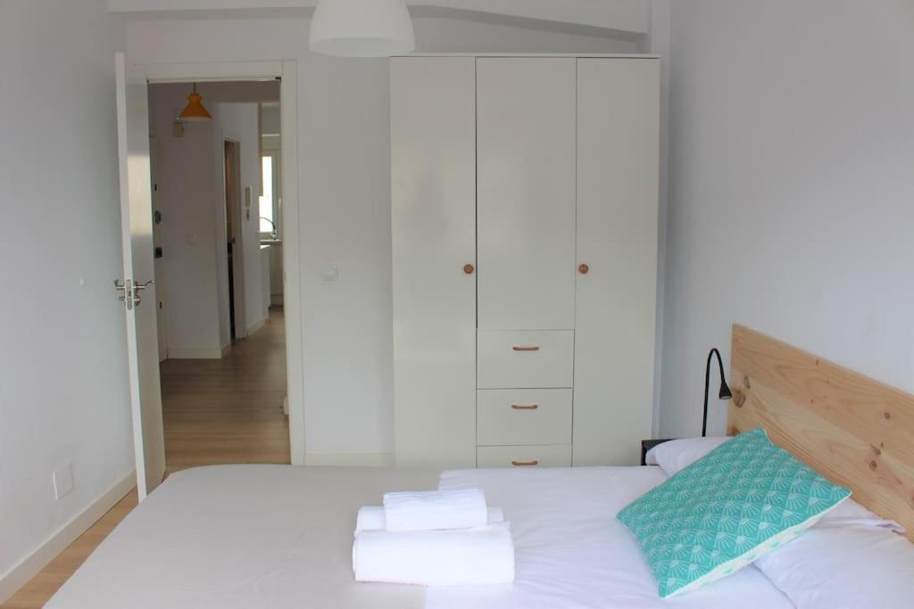 Apartamento Vibescoruna: Espacioso Apartamento A Pie De Playa A Coruña Exterior foto